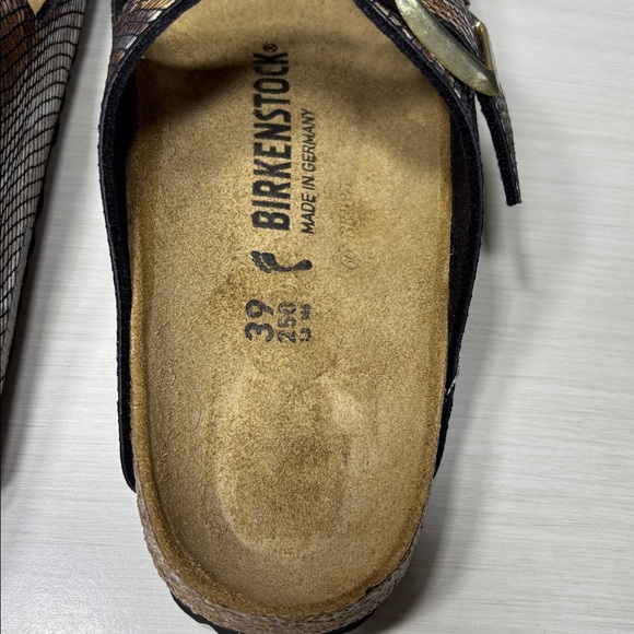 Birkenstock Arizona sandals in the "Brown Python" colorway.NWT Size 8-8.5 Women - Picture 9 of 9
